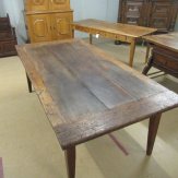 11853-antieke-grote-tafel-met-mooi-blad-1.JPG