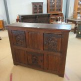 11703-18e-eeuwse-grote-credenz-1.JPG