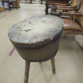 11870-antiek-hak-blok-met-ijzeren-ringen-2.JPG