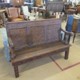 11848-antieke-snijwerk-bank-1.JPG