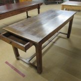 11810-19e-eeuwse-eiken-tafel-met-2-kop-laden-4.JPG