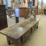 11850-18e-Spaanse-smalle-salon-tafel-1.JPG